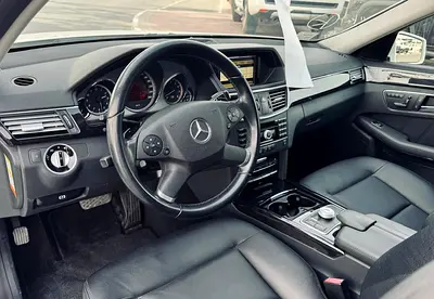 2011 Mercedes-BENZ E-CLASS — миниатюра 18