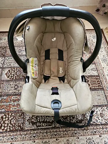 Joie Infant Car Seat - Safe and Comfortable