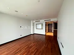 Elegant 1BR | High Floor | Downtown Living