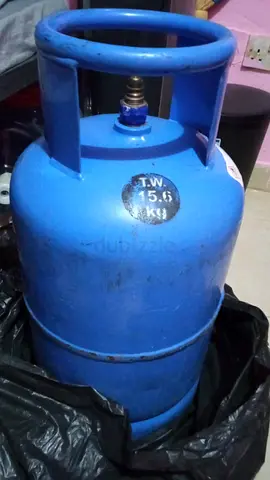 15.6 KG Blue Gas Cylinder for Sale. Still have gas.