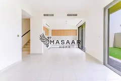 Vacant | Single Row | Bright and Spacious Layout