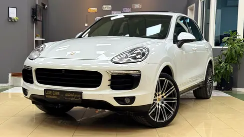 2017 Porsche Cayenne Platinum Edition V6 Gcc 1st Owner Full Service History