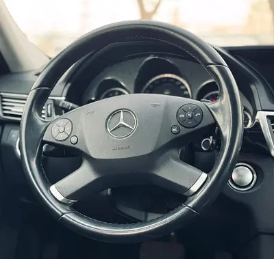 2011 Mercedes-BENZ E-CLASS — миниатюра 19