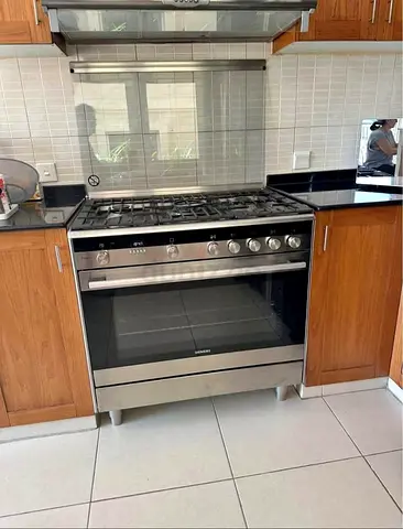 Siemens iq700 top gas oven electric cooking range