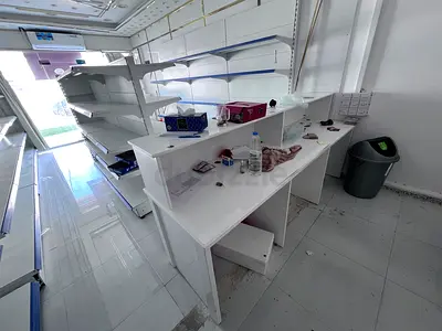 Modern Retail Display Shelves  Counters – Must Sell Urgently  رفوف عرض وكاونترات للبيع – مستعجل