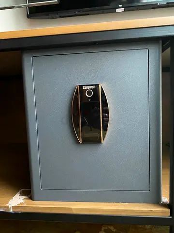 Durable and Secure Safe for Your Valuables