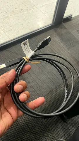 High-Quality USB Cable for Fast Data Transfer Via Docking Station