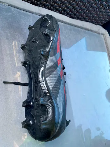 Adidas Predator High-Performance Soccer Cleats-Sz 42