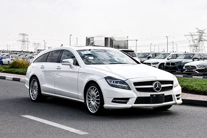 2013 - BENZ CLS550 STW - SUPER CLEAN - LIKE NEW - ONLY 138,000 KM