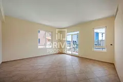 High Floor | Closed Kitchen and Corner | Rented