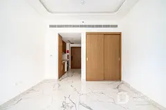 Negotiable | Pool and Community View | Tenanted