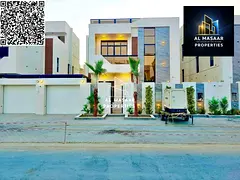 For sale, a villa with a swimming pool, two floors and a roof, 6 master bedrooms, including electric