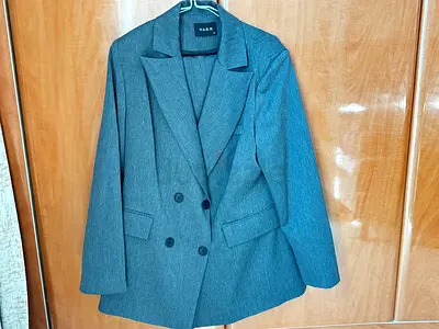 Ladies Suite Business Attire