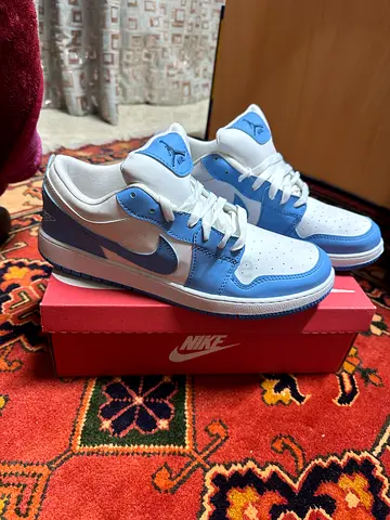 Navy Blue Nike Air Jordan’s low