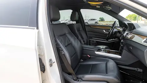 صورة مصغرة 17 لـ 2016 Mercedes-BENZ E-CLASS