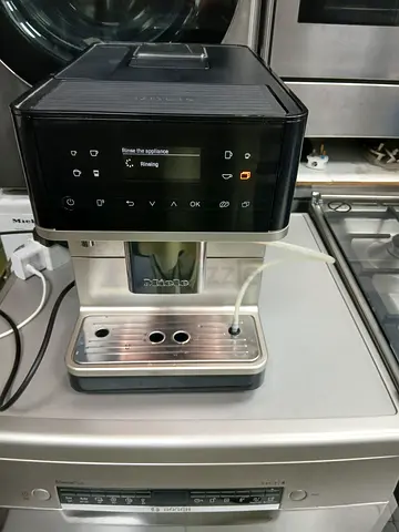 Miele CM 6360 MilkPerfection Automatic Bean-to-Cup Coffee ...