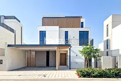 Family Villa | 60 Sec to the Pool | Vastu | Vacant