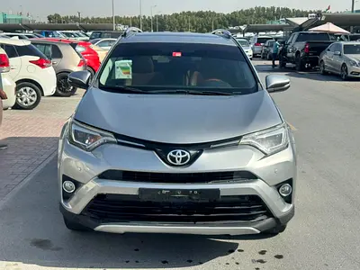 Toyota Raf4 2018 fullopshin Gary color GCc calen car