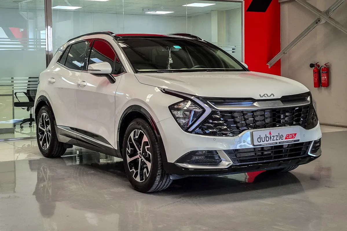 Kia Sportage 2025 — photo 1 of 14