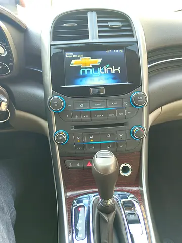 صورة 7 لـ 2016 Chevrolet MALIBU