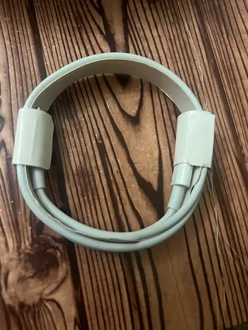 USB-C to Lightning Cable for Iphone, Magic Keyboard, Mouse, Trackpad COD, Quantity Available