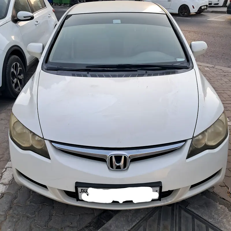 Honda Civic 2008 — photo 1 of 7