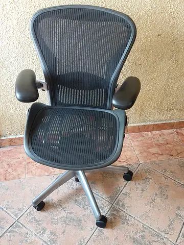 .Chrome Base Herman Miller Aeron Classic Chair Lumbar Support Tension Control Size B