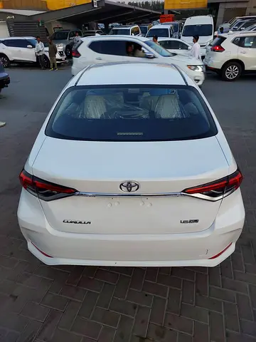 2022 Toyota COROLLA photo 8