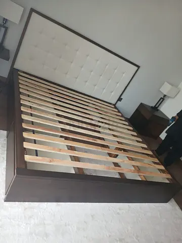 Selling almost Brand new CrateBarrel Bed With with side table and mattress