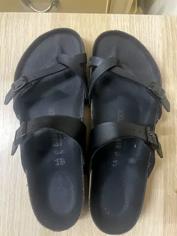 Comfortable Black Birkenstock Sandals