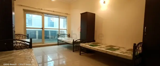 NEXT TO OUD METHA METRO-EXE. BEDSPACE for LADIES