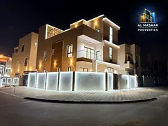 Corner villa for sale at a bargain price, all fees included. Excellent location. Freehold ownership