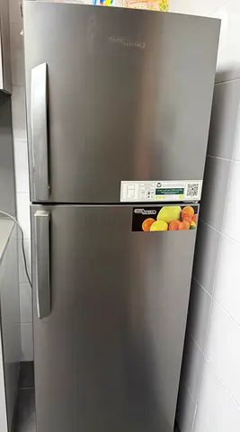 ثلاجة