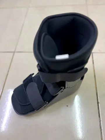 Fracture Boot