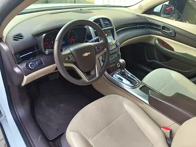 صورة 8 لـ 2016 Chevrolet MALIBU