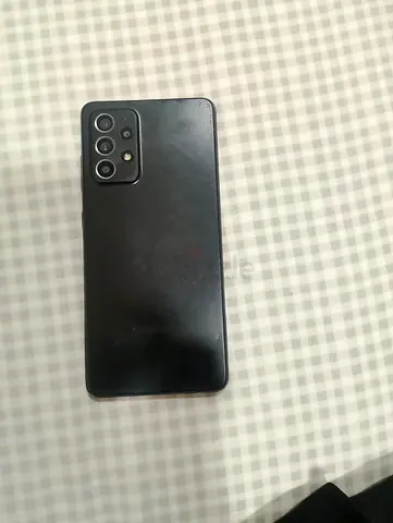 Samsung Galaxy A52 - Great Condition Looking for trade and exchange with any model iphone starting11