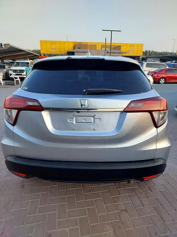 صورة 7 لـ 2022 Honda HR-V