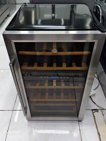 Hoover wine cooler dual temperature 36 beverage capacity