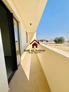 Brand New/master room/ with balcony/ with wardrobe/ ready to move,!