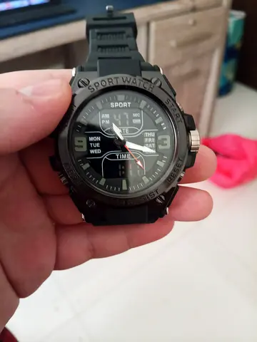 Digital Sport Watch with Multiple Features