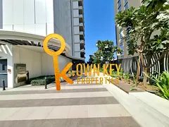 Kitchen Appliances | Spacious 1BR Apartment | Wooden Floor