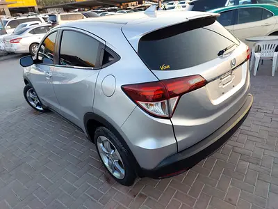 صورة 10 لـ 2022 Honda HR-V