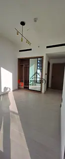 || ready to move || 1br || Mid floor|| Jvc living
