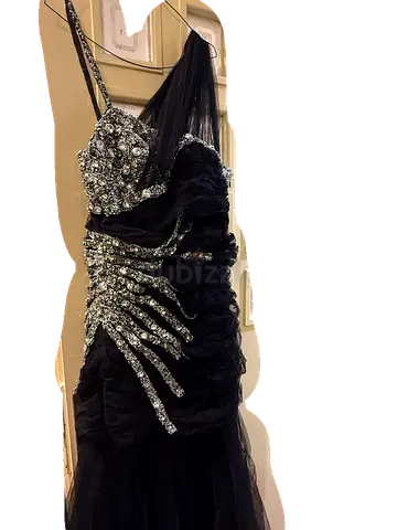 Elegant Black Evening Dress with Sparkling Details