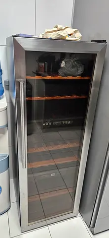 Stylish Wine Cooler with Stainless Steel Finish