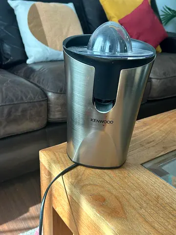 Kenwood Citrus Juicer (JE297) – Perfect for Fresh Juice!