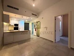 Premium | 1BR + Study l Balcony &amp; Parking