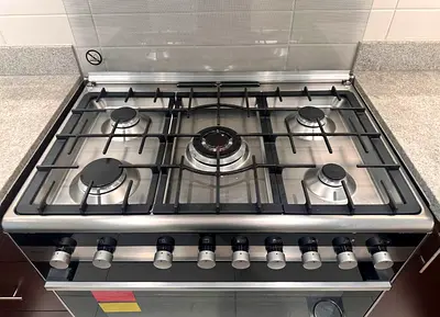 Siemens 5 burner full gas cooker size 90cm
