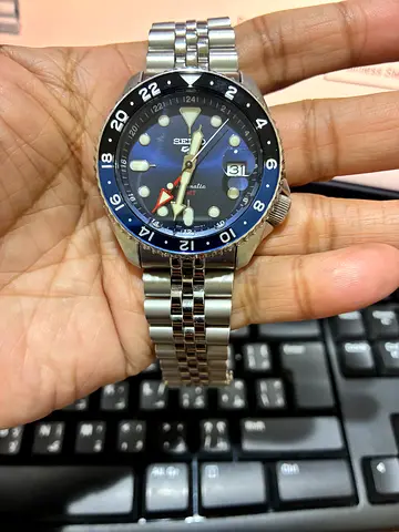 Seiko Mens GMT Dive Watch