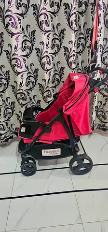 Compact and Stylish Baby Stroller